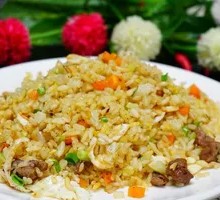 Beef Stir-Fried Rice on Iron Plate