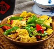 Pepper and Ham Stir-Fried Egg Baozi Rice