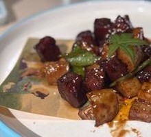Almond Mushroom and Beef Cubes