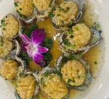 Golden Silver Noodles with Abalone