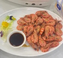Steamed Giant Tiger Prawn