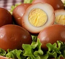 Marinated Egg Noodles with Cold Skin