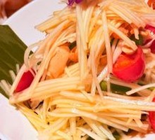 Green Papaya Salad