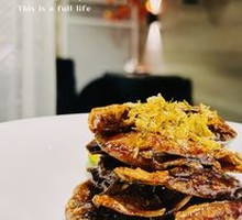 Caviar Crispy Roast Duck