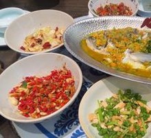 Spicy Soybean Paste Fish Head