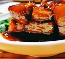 Mother's Braised Pork Belly