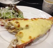 Cheese Baked Live Shrimp with Roe