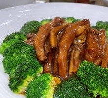 Bilu Oyster Sauce Goose Claw with Mushroom