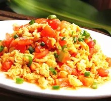Tomato and Egg Baozi Rice