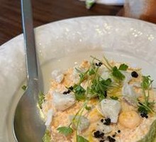 Crab Tartare with Caviar and Avocado