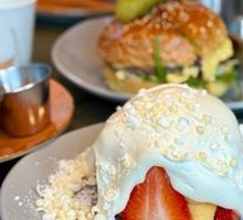 Tokyo Berry Cream Miracle Souffle