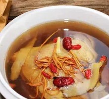 Heart-shaped养生 Duck Bone Soup
