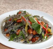Sichuan-style Pickled Pepper Fish Skin