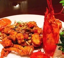 Black Truffle Stir-fried Lobster
