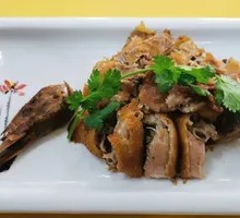 Crispy Aromatic Duck