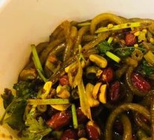 Accompanying Rice Noodles