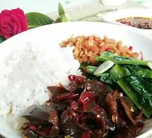 Five-Spice Duck Gizzard Rice