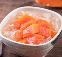 Papaya and Tremella Dessert