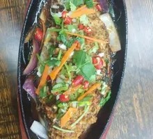 Sautéed Crucian Carp on Iron Plate