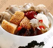 Ginseng Flower and Lion's Mane Mushroom Stewed Pork Rib Soup