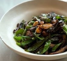Sour Radish and Pork Intestine Strips