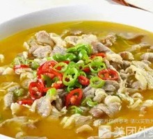 Golden Soup Pork Slices