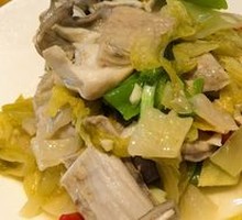 Sour Cabbage Stir-fried Tripe