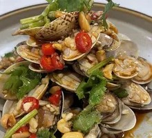 Spicy Clam in Sauce