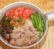 Sour Cabbage with Pork Kidney Rice Noodles