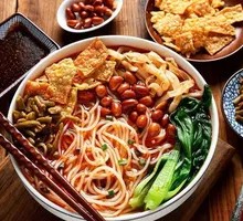 Fried Egg Spicy Snail Noodles