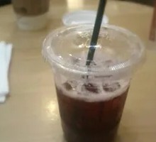 Ice-Shaken Plum and Black Currant Black Tea