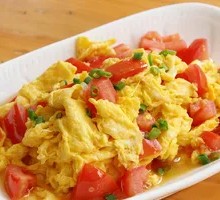 Tomato and Egg Stir-Fry
