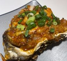 Charcoal-Grilled Oysters
