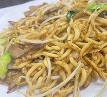 Sauce-Braised Pork Liver Noodles