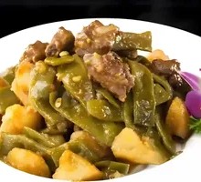 Stewed Pork Ribs with Potatoes and Green Beans
