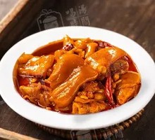 Braised Pork Tendons with Soybeans