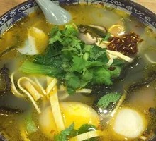 Three Delicacies Rice Noodles