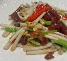 Peanut Sprout Stir-Fried with Chinese Sausage