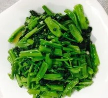 Garlic Stir-Fried Water Spinach