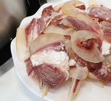 Beef with Skin