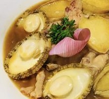 Abalone and Chicken Feet