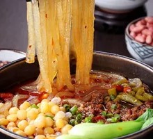 Signature Broad Bean and Pork Sauce Spicy Rice Noodles