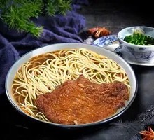 Braised Pork Cutlet Noodles