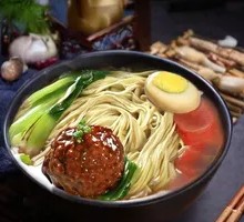红烧狮子头面