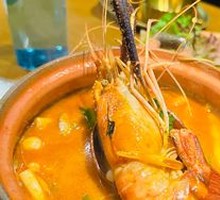 Freshly Boiled Tom Yum Soup Base