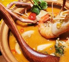 Tom Yum Goong Soup (Large Shrimp)