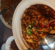 Stewed Chicken Feet with Soybeans