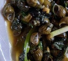 Bamboo Shoot and Snail Stir-fry with Perilla