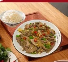 Stir-fried猪 Liver