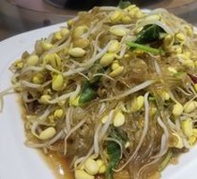 Glass Noodles Stir-Fried with Bean Sprouts